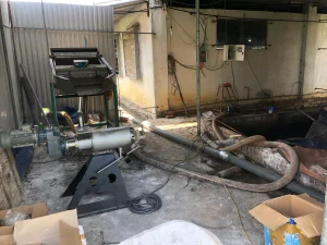 máy ép phân cho trại 1000 heo